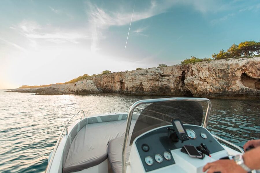 Medulin: Morning on Speedboat with Cave & Island Snorkeling - The value of $218 for up to two people