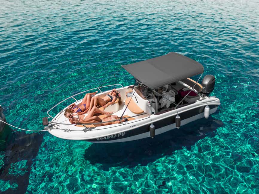 Medulin: Morning on Speedboat with Cave & Island Snorkeling - Swimming at the Kamenjak cave