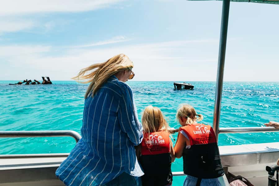 Moreton Island: Marine Discovery Cruise & Dolphin Feeding - Should you book it?