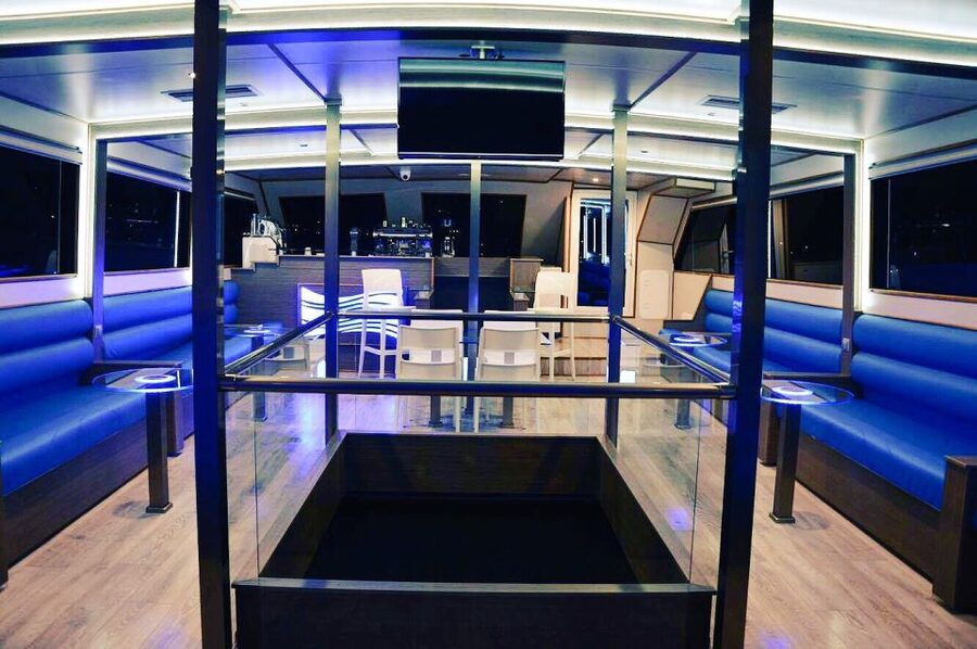 Mount Athos Glassbottom Cruise with Ammouliani Island visit - Commentary, music, and comfort on board