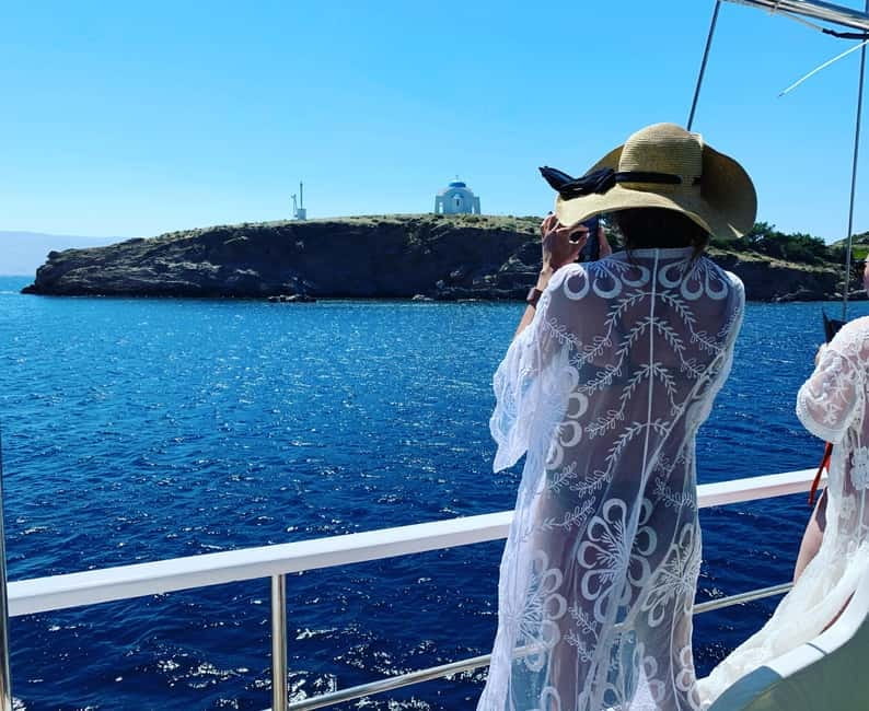 Mykonos: Delos and Rhenia Islands Cruise with BBQ Meal - Delos, where myth and stone meet