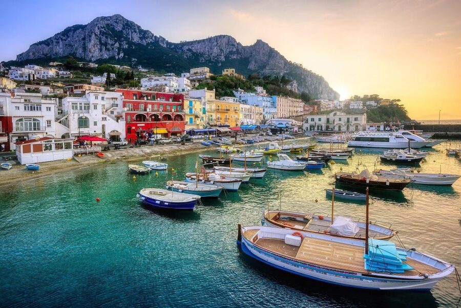 Naples: Capri Transfer with Island Boat Tour and Free Time - The one-hour boat ride around Capri