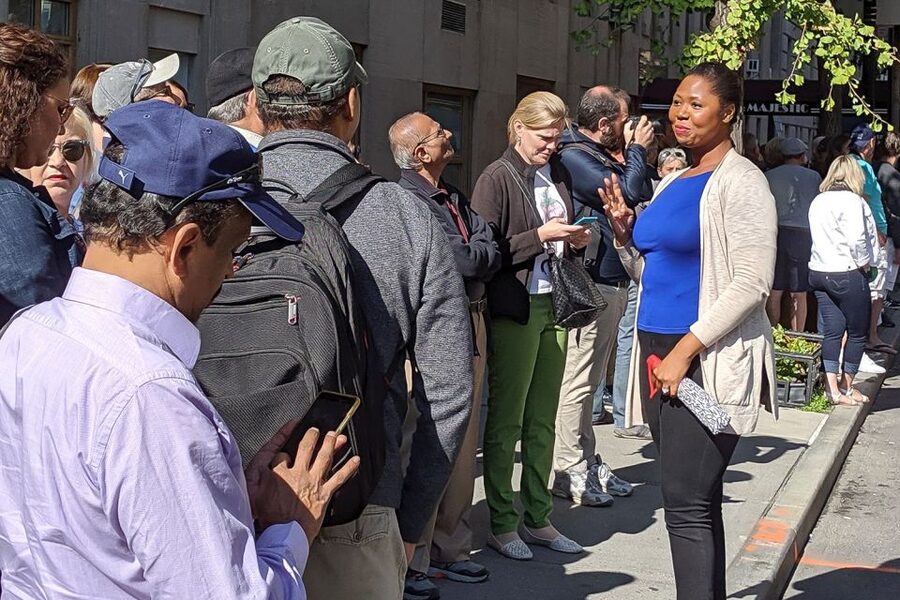 NYC: Guided Bus and Walking Tour with Staten Island Ferry - A useful first day in New York