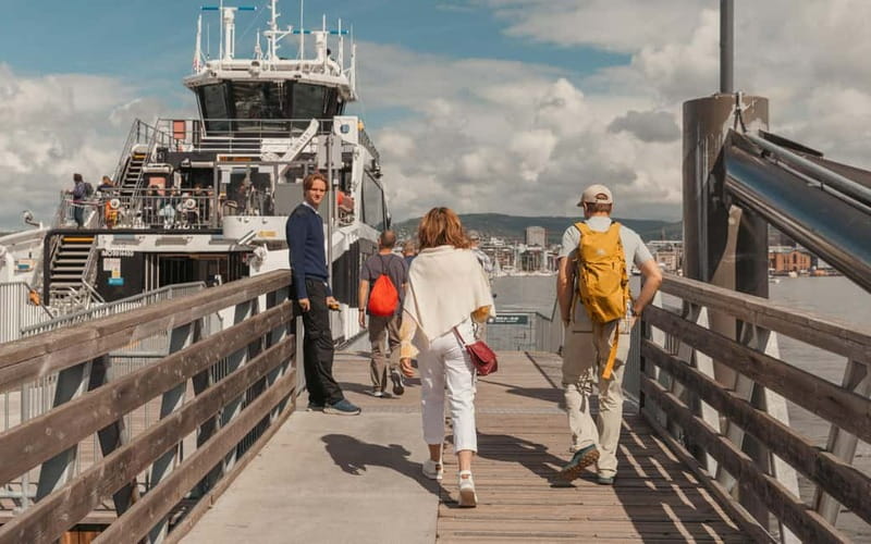 Oslo: Hovedøya and Nakholmen Island Hopping Tour - The ferry ride is part of the sightseeing