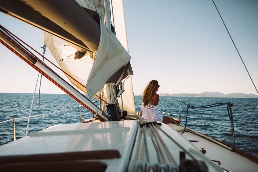Pakleni Islands Sailing Tour - Sailing the Pakleni Islands on a 42-foot boat