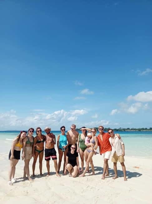 PALAWAN: Balabac Island Hopping with Full board Meals - Three days of island hopping on local boats
