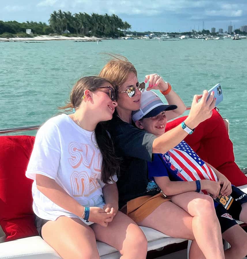 Palm Beach: Island Cruise on the Intracoastal - Who should book this cruise?