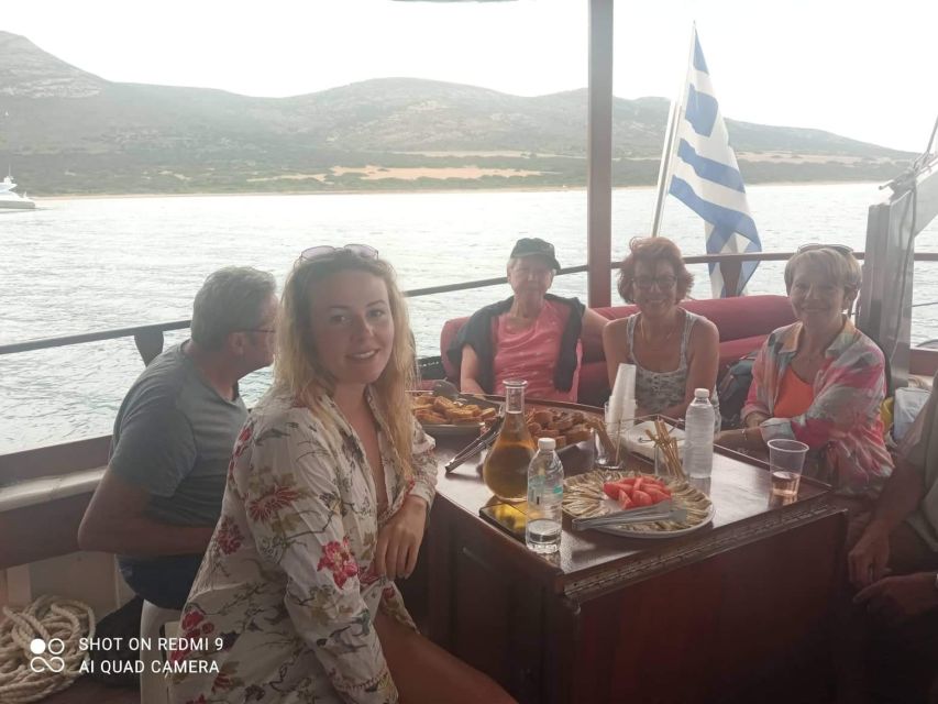 Paros: Traditional Gulet Shared or Private Island Cruise - Greek food, drinks, and the lunch setup