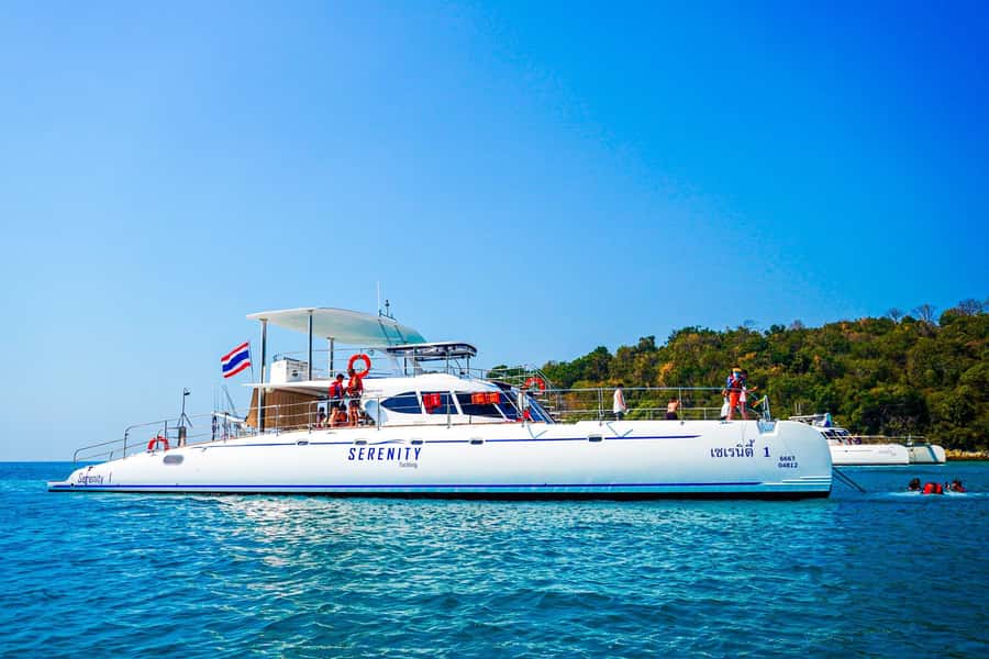 Pattaya: Exclusive 3-Island Catamaran Tour with Buffet Lunch - Key points to know before booking