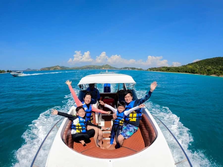 Pattaya: Private Speedboat Nemo Island with Snorkel & BBQ - Why the Samae San boat day feels different