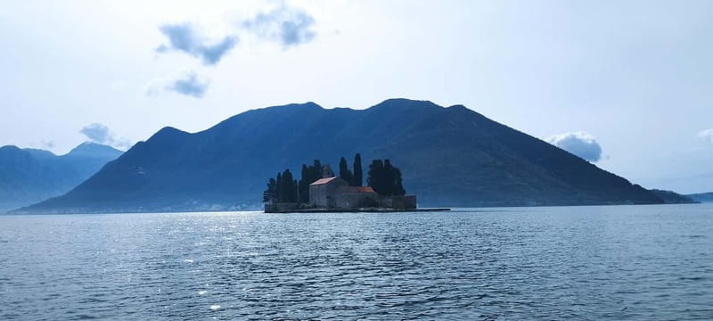 Perast: Cruise & Explore Our Lady of The Rocks island/church - Exploring the church and museum