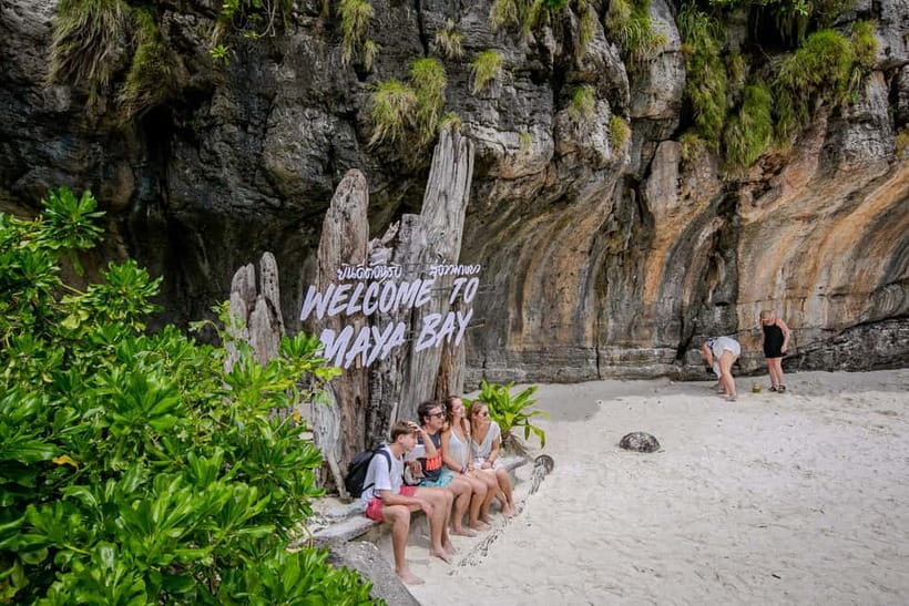 Phi Phi: 7 Island Longtail Boat Snorkeling Tour with Sunset - Pileh Lagoon and Loh Samah Bay