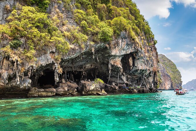 Phi Phi and Khai Islands Snorkeling Tour with Lunch by Speedboat - Phi Phi Don provides lunch and a useful pause