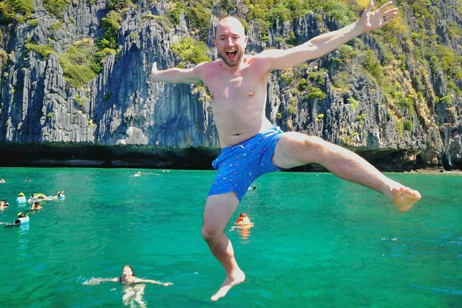 Phi Phi Early Bird & 4 Islands - Day Tour by Speedboat From Krabi - Maya Bay and the rules around The Beach
