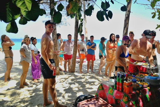 Phi Phi Early Bird & 4 Islands - Day Tour by Speedboat From Krabi - Lunch and quiet time on Bamboo Island