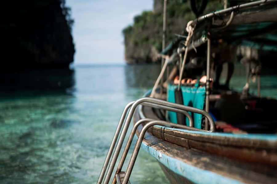 Phi Phi: Exclusive Full Day Longtail Boat to 7 Islands - Pileh Lagoon delivers the classic Phi Phi scenery