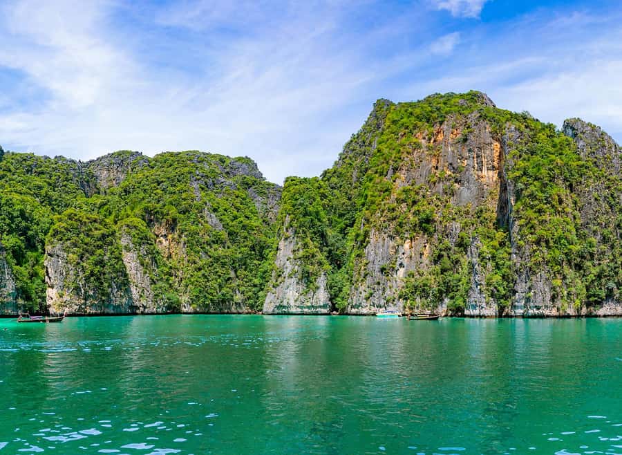 Phi Phi: Full-Day Phi Phi Islands & Sunset Tour by Speedboat - Viking Cave is mainly a viewpoint