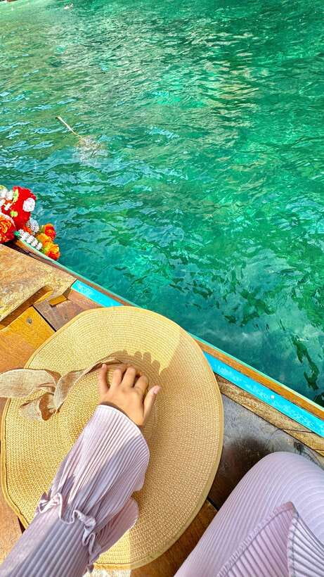 phi phi island : Luxury Private Wooden Boat Rental - Equipment, food, and what to pack