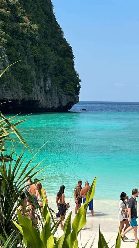 phi phi island : Luxury Private Wooden Boat Rental - The value of $215 for two people