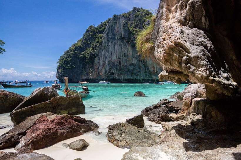 Phi Phi Island: Maya bay Sunset & Plankton by Speedboat - Shark Point snorkeling