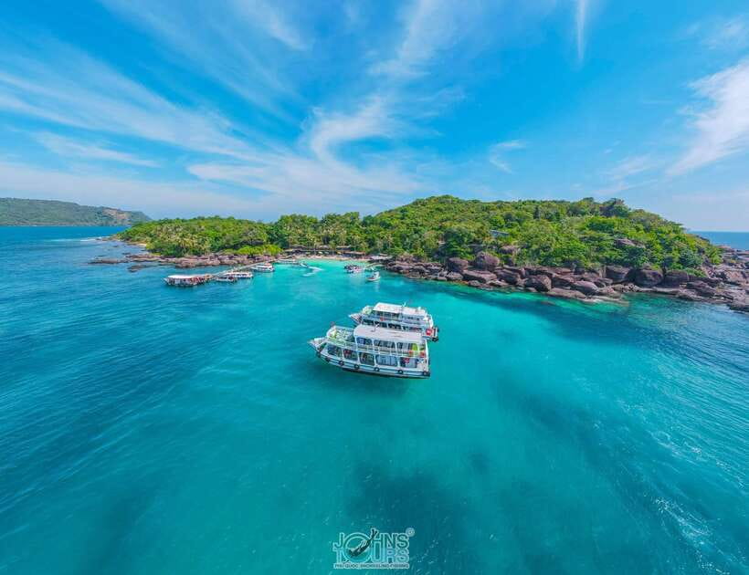 Phu Quoc: 3 Island Tour by Boat with Guide - An early pickup from Duong Dong