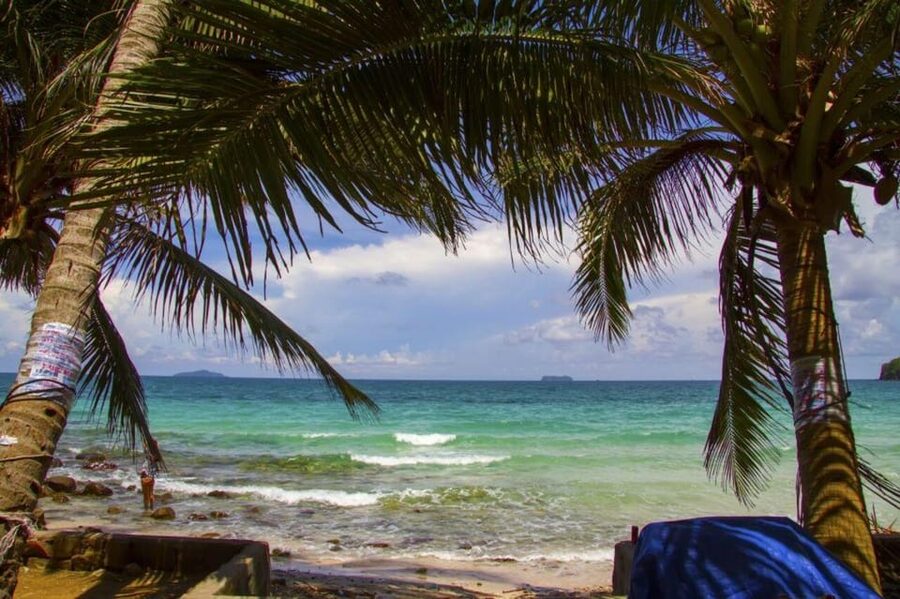 Phu Quoc: 4 Island Hopping, Speedboat, Cable Car, Water Park - Xuong Island, also called Mong Tay Island