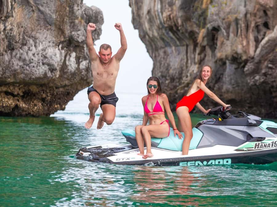 Phuket: 4 Hours Jet Ski Experience Hopping To 6 Islands - What to expect at Khai Nok, Khai Nai, and Khai Nui