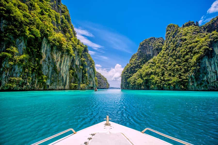 Phuket: Bamboo Island and Phi Phi Islands by Fast Catamaran - A fast start at Royal Phuket Marina