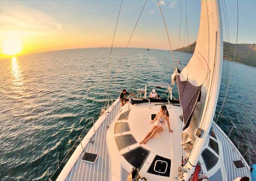 Phuket: Coral Island Catamaran Cruise with Sunset Dinner - A six-hour boat day from Phuket