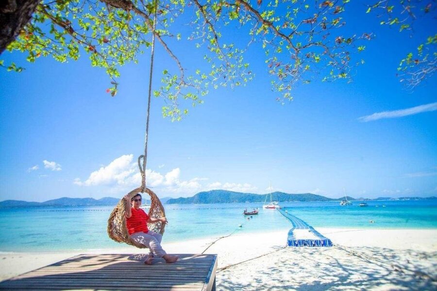 Phuket: Coral Island Day Tour by Speedboat - Snorkeling conditions and what to expect