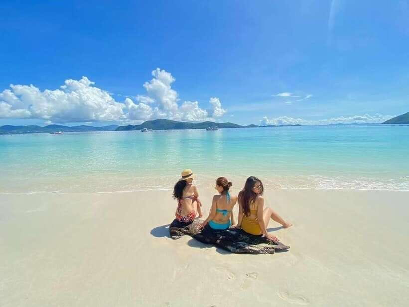 Phuket: Coral Yacht Boat Tour to Coral Island with Sunset - Maiton Island and the search for dolphins