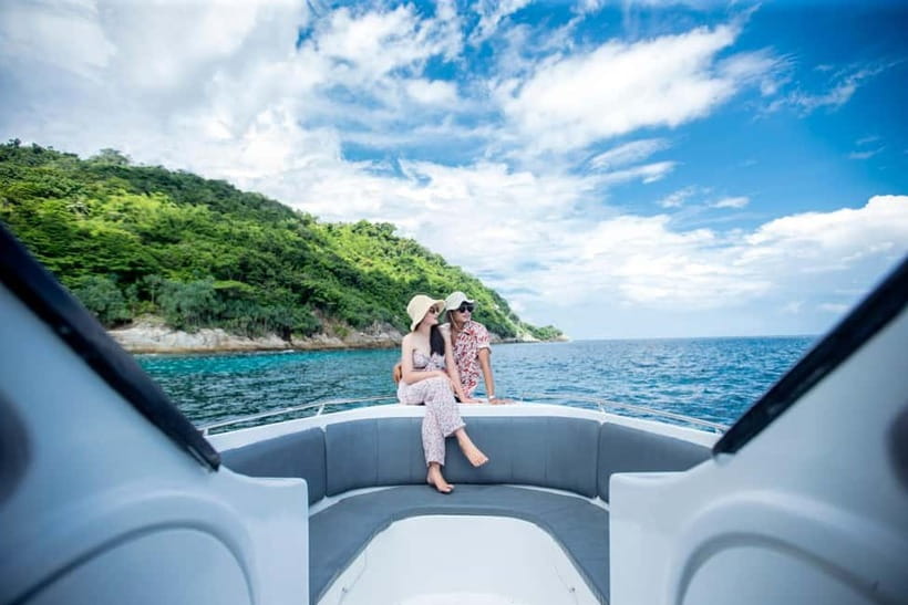Phuket: Guided Boat Trip to Coral Island and Raya Island - Language, weather, and what to pack