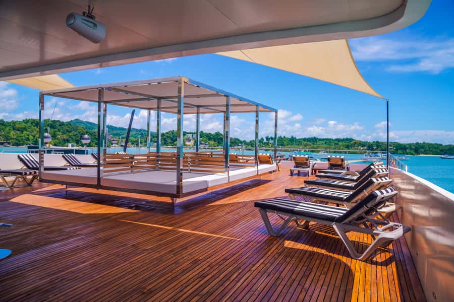 Phuket: James Bond Island Luxury Sunset Cruise - Who should book this cruise?