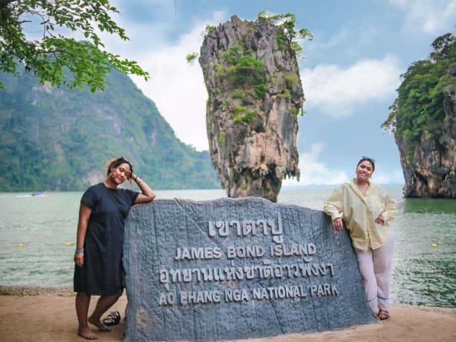 Phuket: James Bond Island Speedboat Tour with Canoeing - James Bond Island is famous for a reason, but crowded