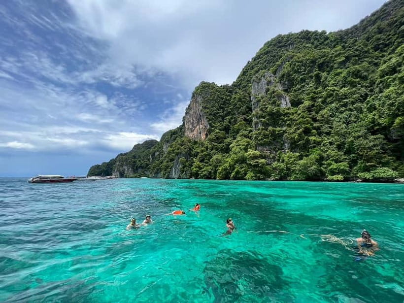 Phuket: KHAI ISLANDS TOUR with LUXURY SPEEDBOAT - Why these islands work well for a half-day
