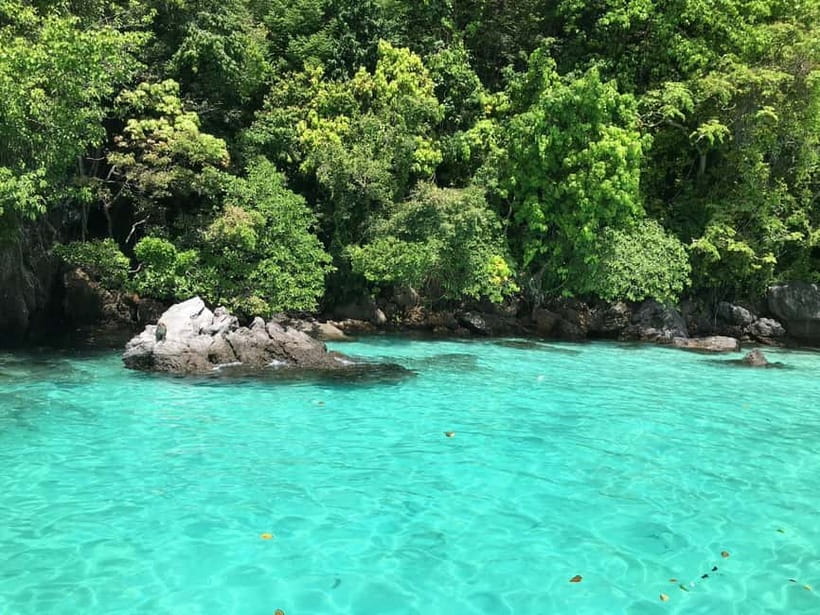 Phuket: KHAI ISLANDS TOUR with LUXURY SPEEDBOAT - What to pack and what to leave behind