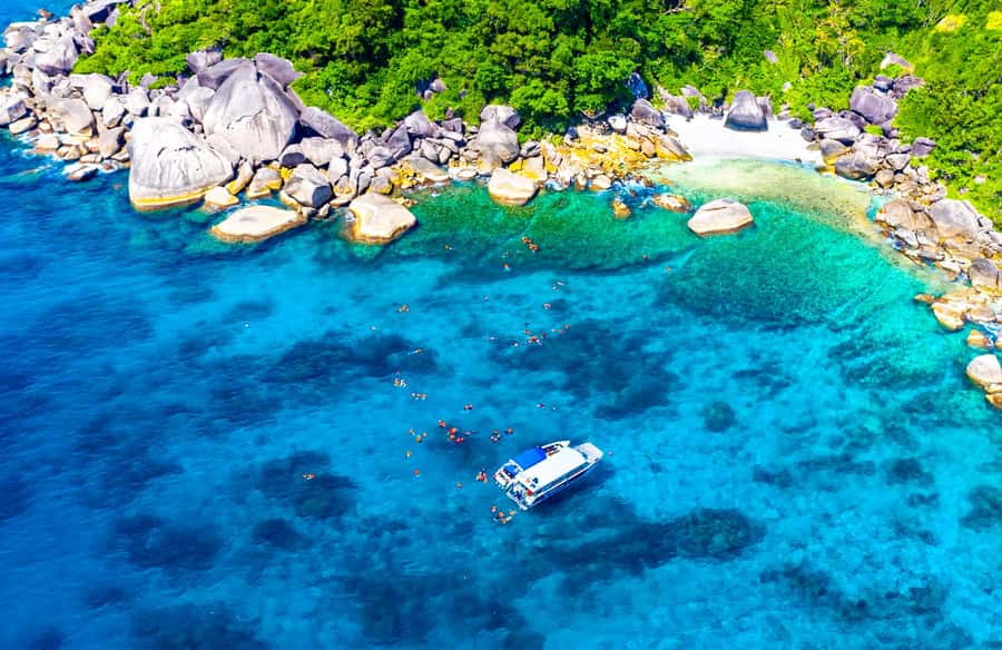 Phuket/Khao Lak: Similan Islands Speedboat Tour with Lunch - Similan Island and Sailboat Rock