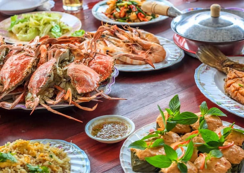 Phuket : Lazy Similan Islands by Catamaran with lunch - A second look beneath the surface