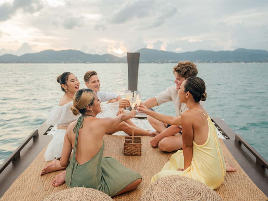 Phuket: Luxury Longtail Boat Islands Hopping Experience - Why a private longtail boat changes the day
