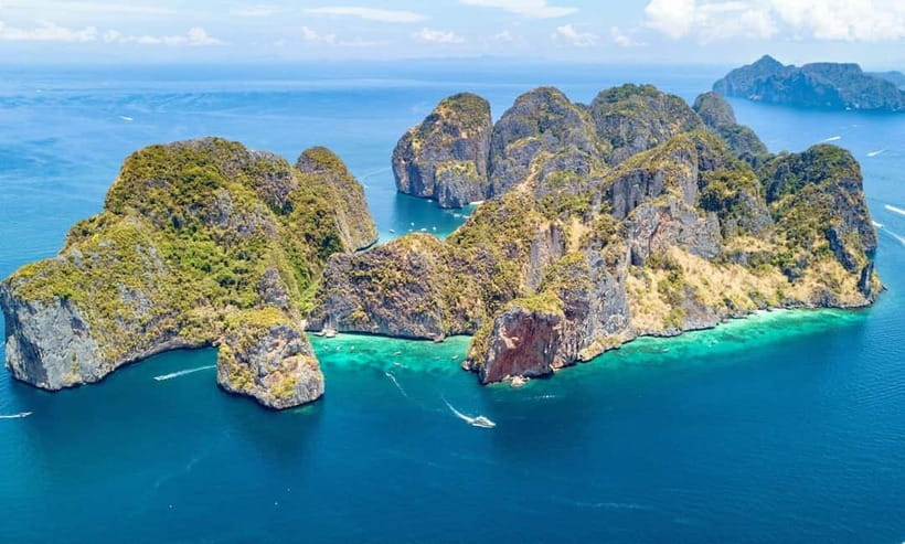 Phuket : Phi Phi Island Trip by Speedboat with Lunch - What to Pack for a Full Day at Sea