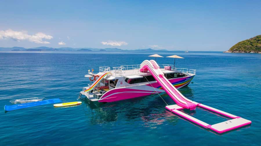 Phuket: Phi Phi Khai or Maiton Island by Speedboat/Catamaran - Guides, service, and organization