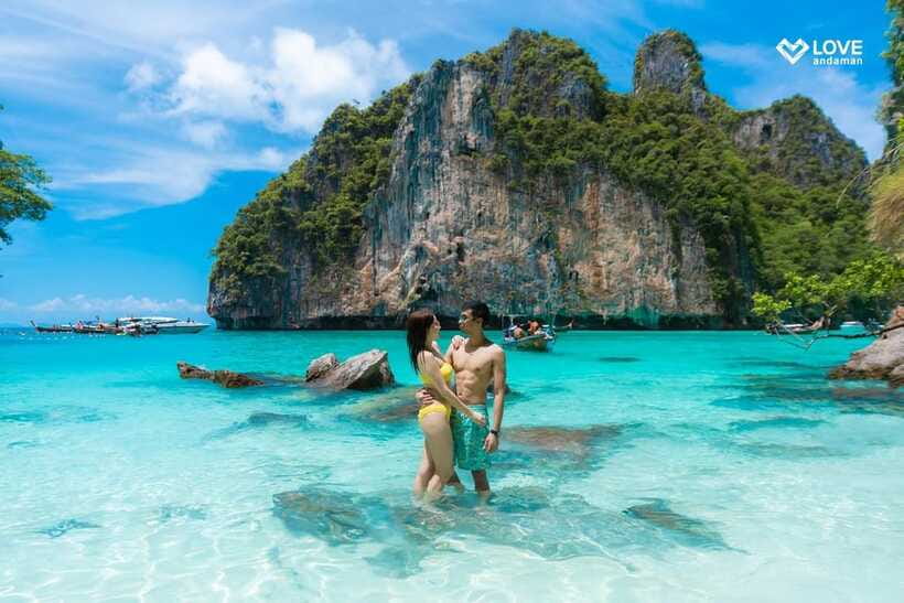 Phuket: Phi Phi Maiton Island Sunset Premium Catamaran Tour - Snacks, BBQ, and the sunset ride home