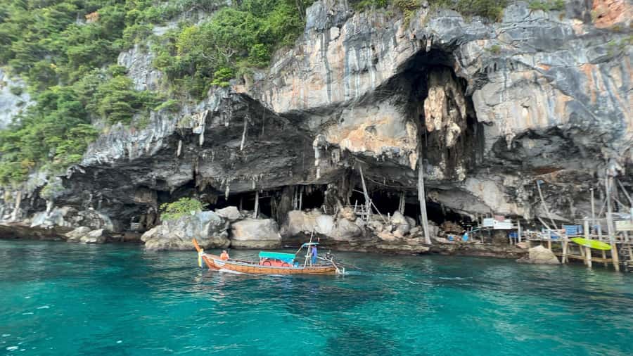 Phuket: Phi Phi Maya Bamboo Island By Speed Catamaran - A second snorkeling stop near Ko Phi Phi Le