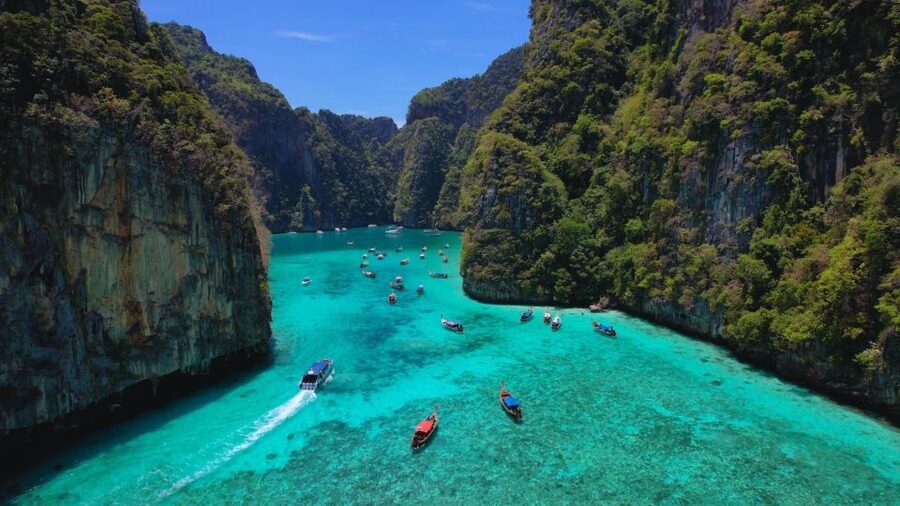 Phuket: Phi Phi Maya Bamboo Island By Speed Catamaran - Maya Bay closes the day with the big view