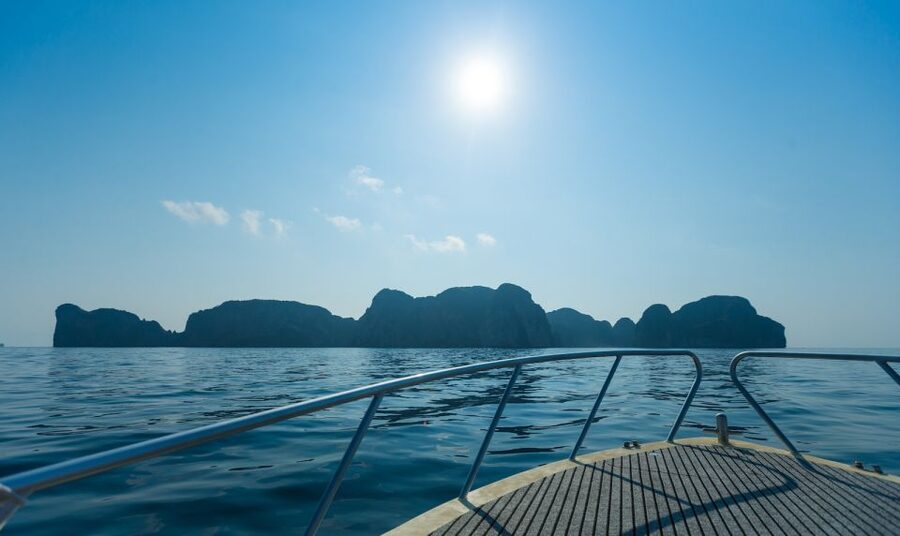 Phuket: Phi Phi Pileh Lagoon Bamboo Island by Speed Boat - Group service and language details