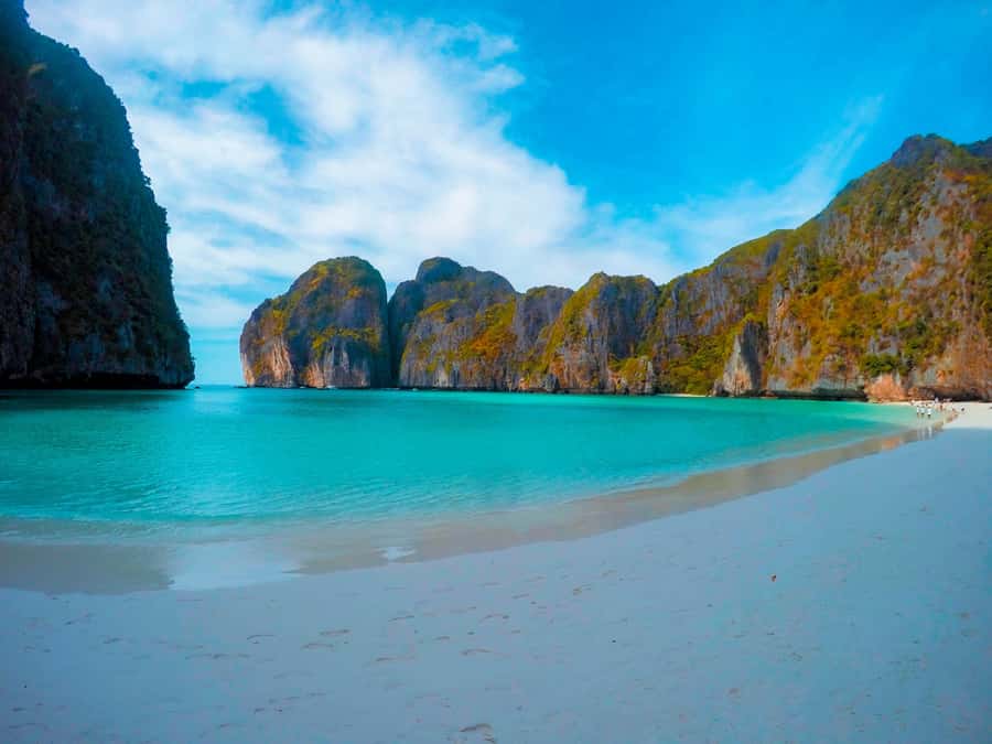 Phuket: Phi Phi Sunrise Boat Tour to Bamboo and Khai Island - Bamboo Island gives you breathing room