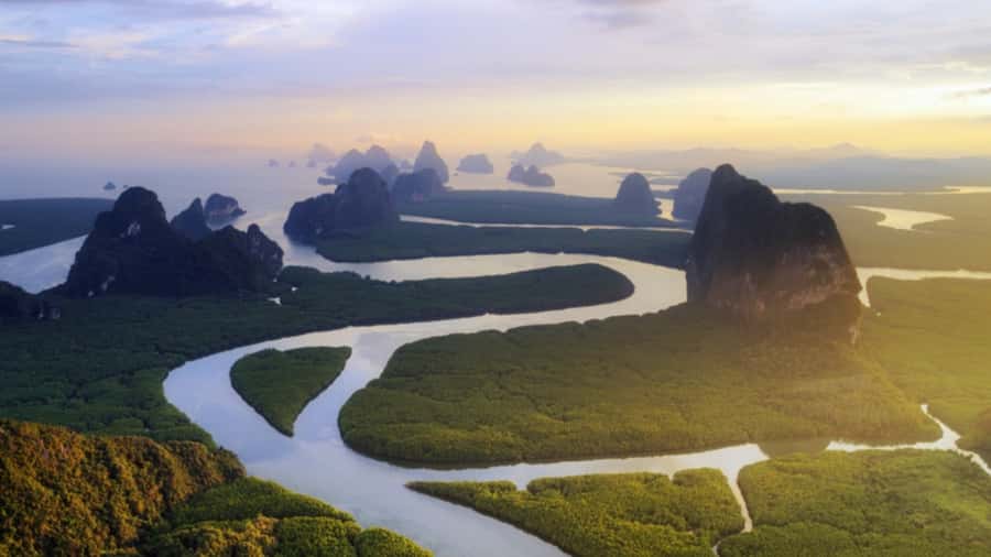Phuket: Private Boat Charter to James Bond Island - A private start from Phuket between 7 and 8 AM
