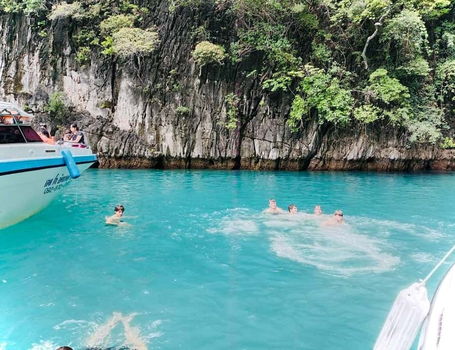 Phuket: Private Luxury Speed Boat to James Bond Island - Panak Island and the sea cave canoe trip