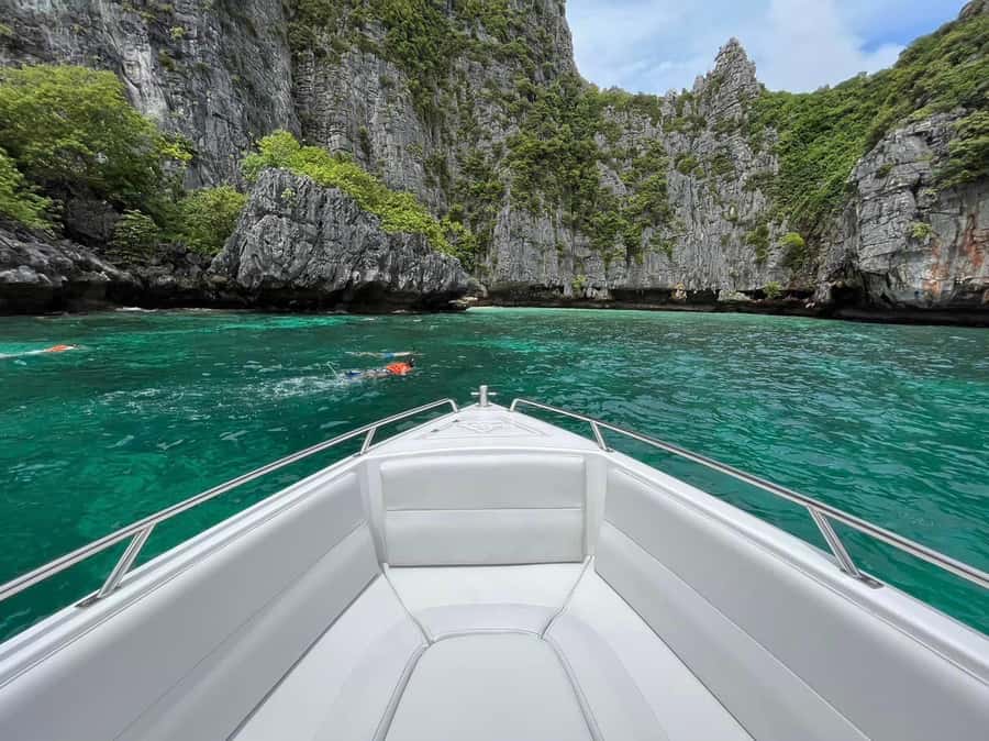 Phuket: Private Luxury Speed Boat to James Bond Island - The Phuket hotel pickup and pier transfer