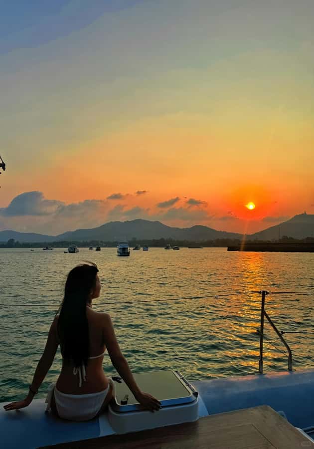 Phuket: Racha and Coral Island Catamaran snorkeling Trip - Who should book this catamaran day